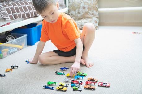 Juguetes infantiles. Sus efectos en el desarrollo social y emocional de los niños