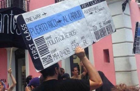 Reclamo de Puerto Rico: «Queremos que se vayan todos»
