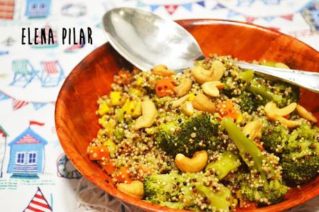 Ensalada de quinoa y brócoli con aliño de miel y mostaza