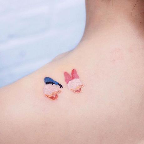 22 Tatuajes animados para mujeres tan pequeños como originales