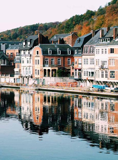 belgium-canal-houses ▷ Consejos para viajar a Bélgica en un presupuesto