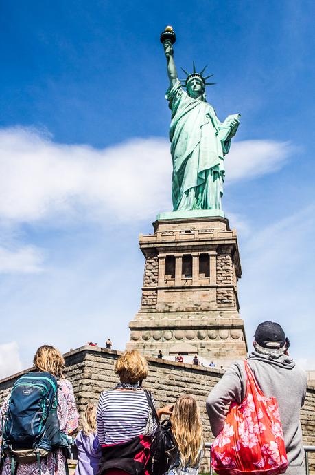 statue-of-liberty-cruise-15 ▷ Comente el itinerario de 3 días en Nueva York para experimentar las mejores atracciones de Nueva York por 31 cosas perfectas para hacer en Nueva York con niños: una mezcla de paradas turísticas y aventuras únicas | Encuentra Vacaciones Familiares Baratas