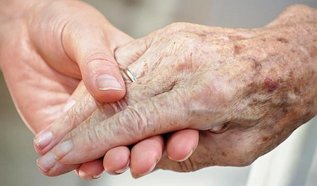 Remedios caseros y cuidados de calidad: las dos herramientas para ancianos felices - Trucos de salud caseros