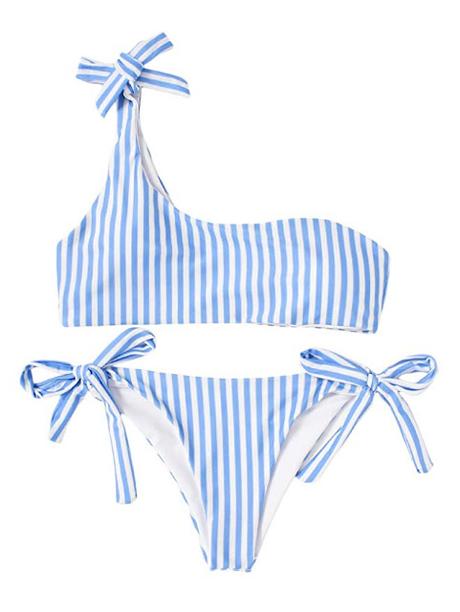 Bikinis asimétricos para un estilazo total en la playa o en la piscina