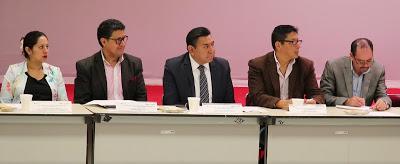 TRABAJAN AUTORIDADES ESTATALES Y MUNICIPALES PARA REDUCIR CARGA ADMINISTRATIVA A LOS MEXIQUENSES