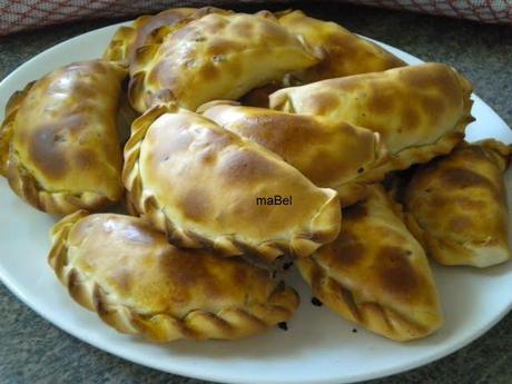 Empanadas de matambre a cuchillo... o no... Empanadas de matambre a cuchillo... o no...