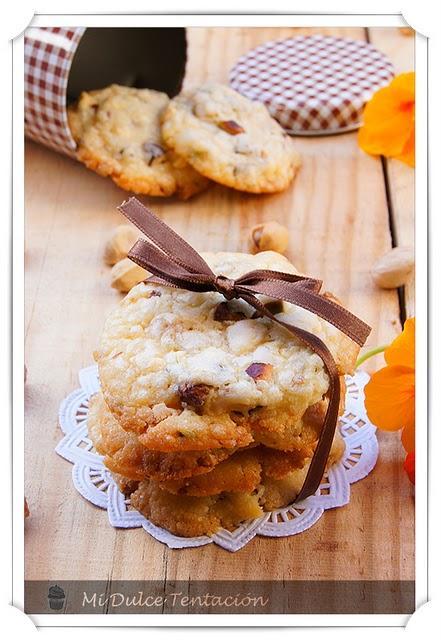 Galletas de chocolate blanco y Pistachos