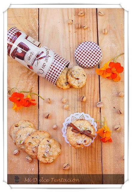 Galletas de chocolate blanco y Pistachos