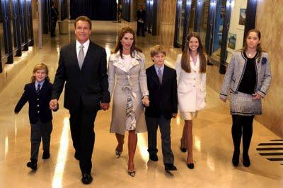 Schwarzenegger reconoce tener  un niño con una empleada