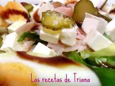 Ensalada de queso y pavo