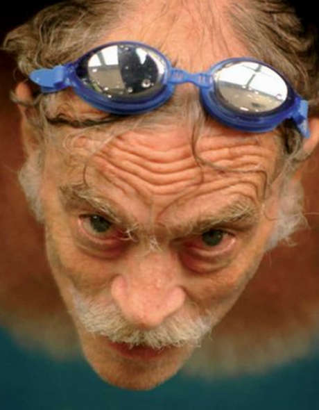 sacad la cabeza del agua