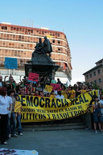 Democracia Real YA Sevilla, todos a la encarnación.
