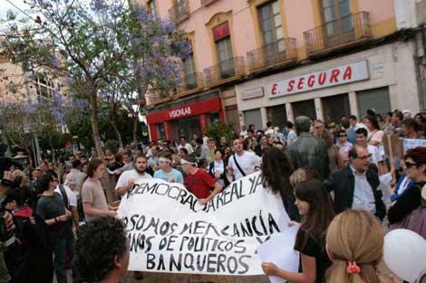 Democracia Real YA Sevilla, todos a la encarnación.