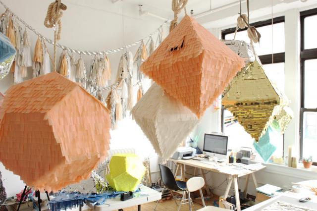 Confetti System: papel, seda y cuerda