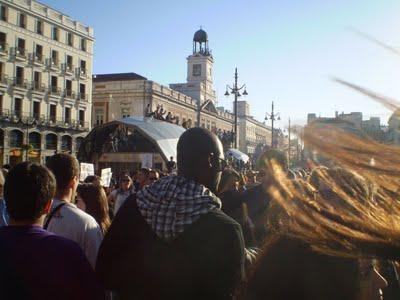 LA REVOLUCIÓN, ¿NO SERÁ TELEVISADA? LA REVOLUCIÓN, ¿NO SERÁ TELEVISADA?