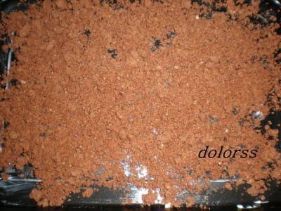 Crema de limón con migas de chocolate