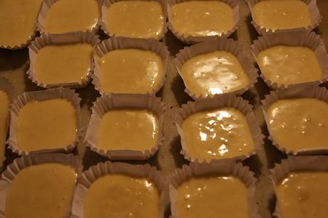 Receta Visual: Magdalenas (una manera de endulzarse la jornada de reflexión) Magdalenas con masa madre