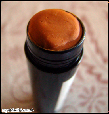 Reseña: Goth Lips Stix Jack O Lantern por Sobe Botanicals Reseña: Goth Lips Stix Jack O Lantern por Sobe Botanicals