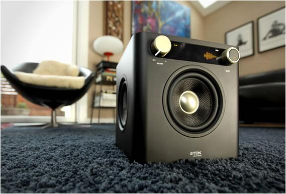 TDK Sound Cube Audio System :: amplificador/altavoz