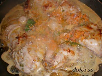 Conejo marinado con salvia