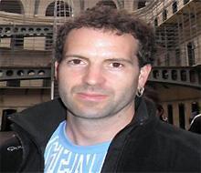 Quitando el disfraz a la jerarquía social... no hay meritocracia. Harkaitz_Zubiri.jpg