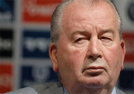 La explicación de Grondona sobre el “café veloz”