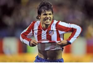 El ‘Kun’ muerde la manzana