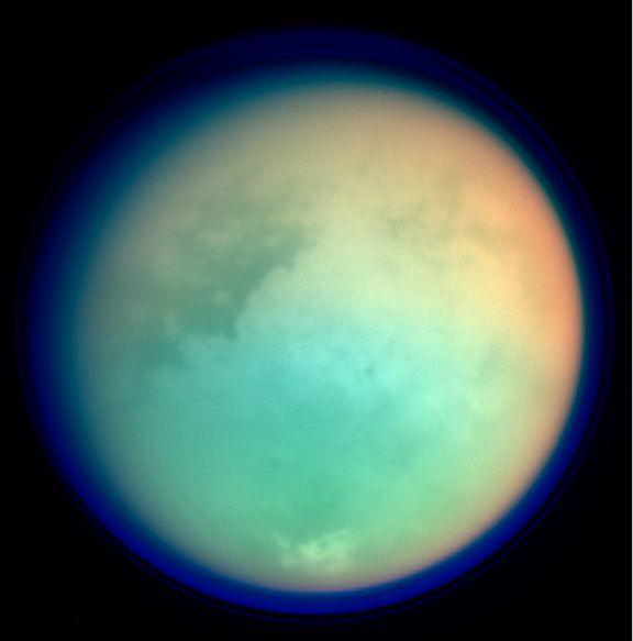 La NASA evalúa una misión para explorar los mares de Titán, luna de Saturno