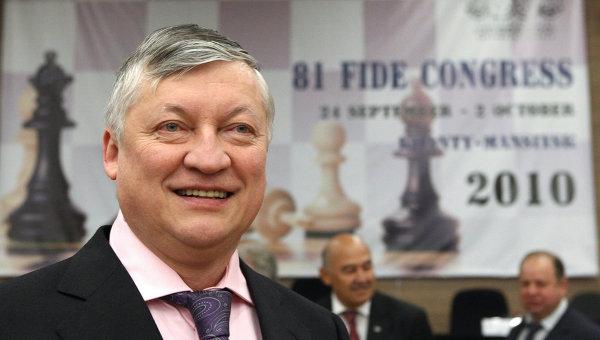 ANATOLI KARPOV,CAMPEON Y HOMBRE