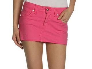 No me gusta que a los mariachis te pongas la minifalda