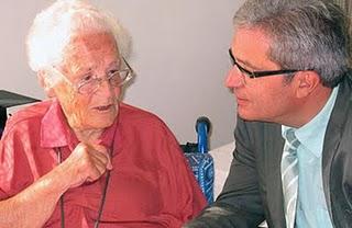 Fallece Elizabeth Eidenbenz, la fundadora de la Maternidad de Elna