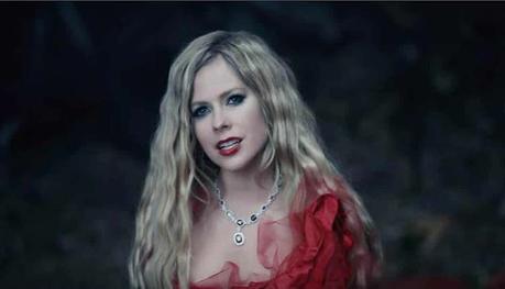Avril Lavigne estrena el videoclip del tema ‘I Fell In Love With The Devil’ Nuevo vídeo de Avril Lavigne