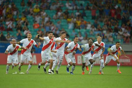 Perú avanza en el ranking mundial de la FIFA