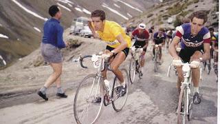 De Ciclismo en àrea de servei