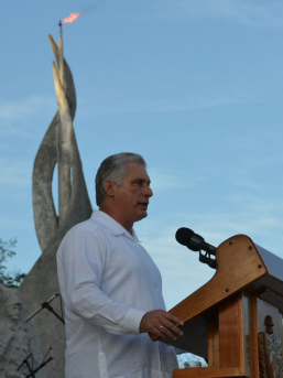 Díaz-Canel: “El mundo verá lo que somos capaces de hacer y nos acompañará en nuestra resistencia”
