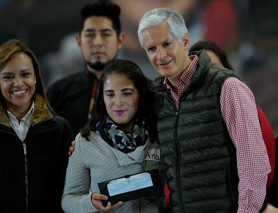 ENTREGA ALFREDO DEL MAZO MICROCRÉDITOS A MUJERES EMPRENDEDORAS DEL NORTE DEL EDOMÉX