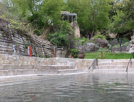 ▷ El bucle de Yellowstone: 9 paradas que debes hacer Hot-Lava-Springs-Idaho-Yellowstone-Loop ▷ El bucle de Yellowstone: 9 paradas que debes hacer