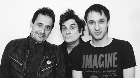 Divididos - Haciendo Cosas Raras (2018)