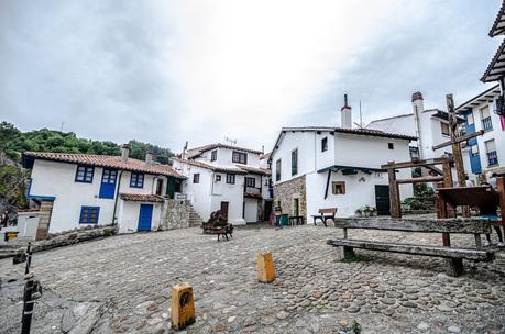 Un paseo por... Tazones Un paseo por... Tazones