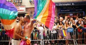 ¿Por qué existen los homosexuales?