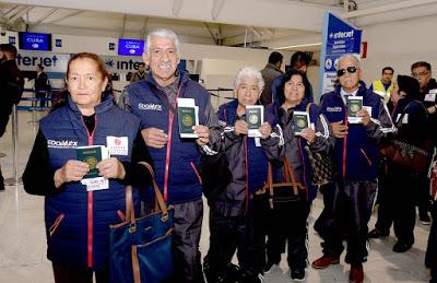 APOYAN GEM Y DIFEM A ADULTOS MAYORES PARA QUE SE REENCUENTREN CON FAMILIARES RADICADOS EN ESTADOS UNIDOS