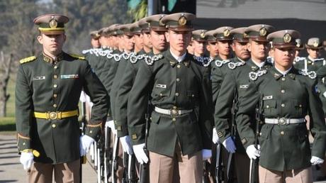 Estos son los requisitos para la inscripción al nuevo Servicio Cívico Voluntario que propone el Gobierno Entrar en el rango de edad (16 a 20) y completar un formulario, son los únicos requisitos para participar del programa (Maximiliano Luna)