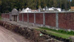 Robaron el cadáver de otro chico en el cementerio de Miramar