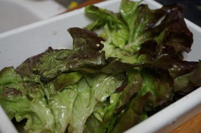 Tomates rellenos de ensaladilla Tomates rellenos de ensaladilla