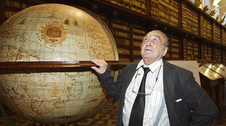 Rafeael SÃ¡nchez Ferlosio en la Biblioteca Casanatense de Roma en 2005.