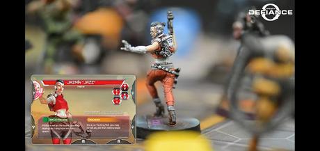 Héroes y sus cartas en Infinity Defiance