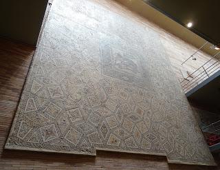 Imagen del mes: Mosaicos de la villa romana de El Hinojal o de Las Tiendas, en las cercanías de Mérida