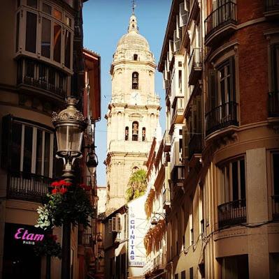 Yoga en Agosto, Calle Moreno Monroy 5. 3ª