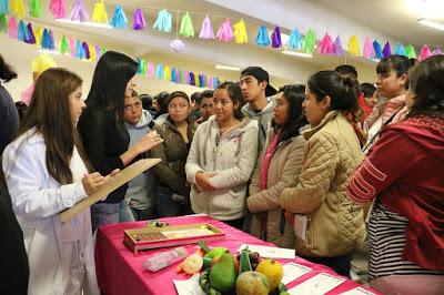 REALIZAN CARAVANA PARA FOMENTAR LA ALIMENTACIÓN DEL SENO MATERNO