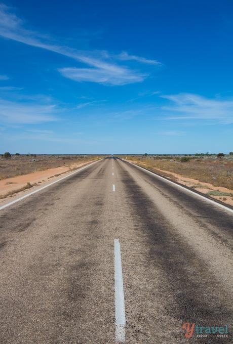 Nullabor-2 ▷ Comente sobre los 14 mejores viajes por carretera en Australia por los 10 viajes por carretera más importantes en Australia - Australia sin envolver